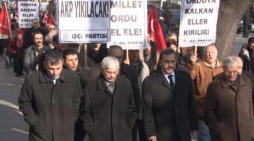 İş&ccedil;i Partisi, Başbuğ'un tutuklanmasını protesto etti