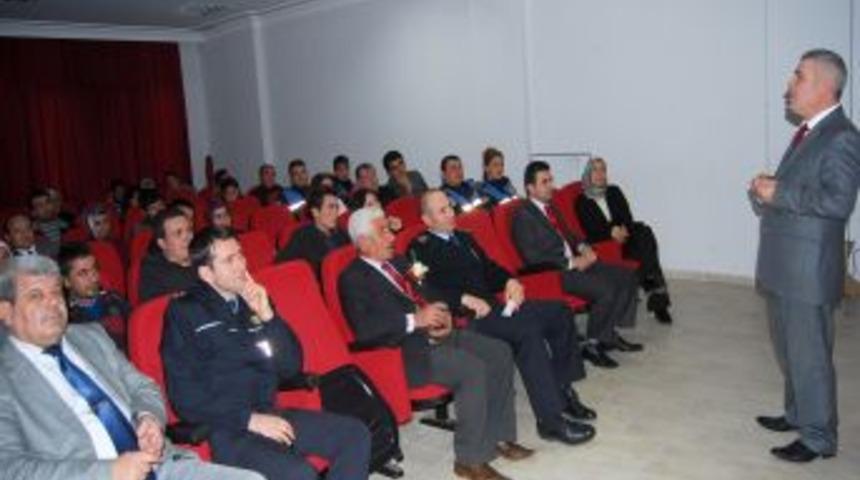 Yeni evliler i&ccedil;in 'Sevgi tohumları' semineri d&uuml;zenlendi