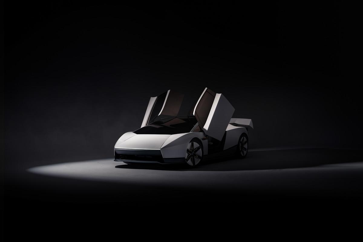 Uçan araba Tesla Roadster tanıtıldı! Elon Musk ın hayali gerçek oldu 1