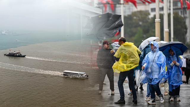 Meteoroloji'den İstanbul için yeni uyarı! 2 gün daha etkisini sürdürecek