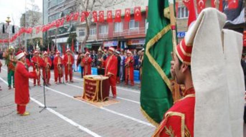 Ceyhan'ın kurtuluşu coşkuyla kutlandı