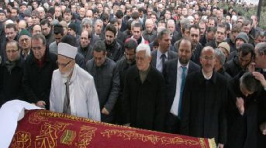 Yusuf Bilgin, dualarla son yolculuğuna uğurlandı