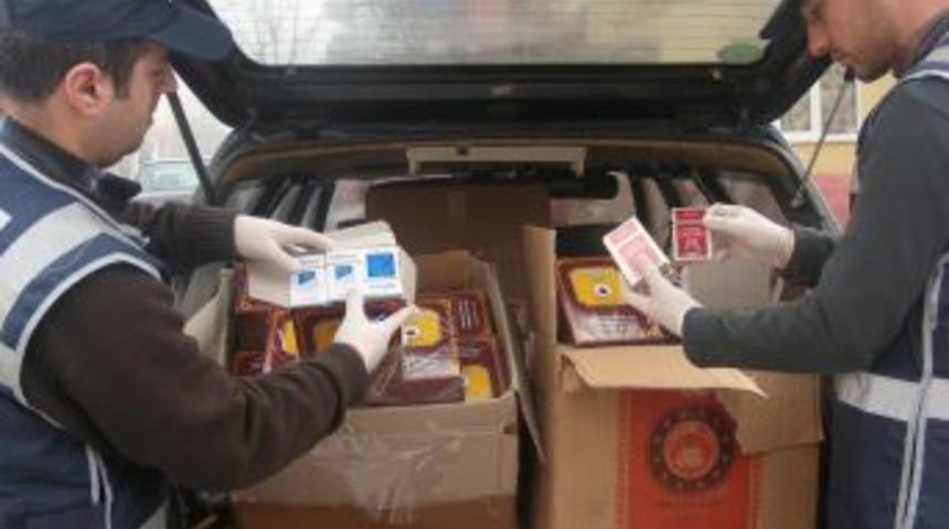 Diyarbakır'dan getirilen 4 bin paket ka&ccedil;ak sigara ele ge&ccedil;irildi