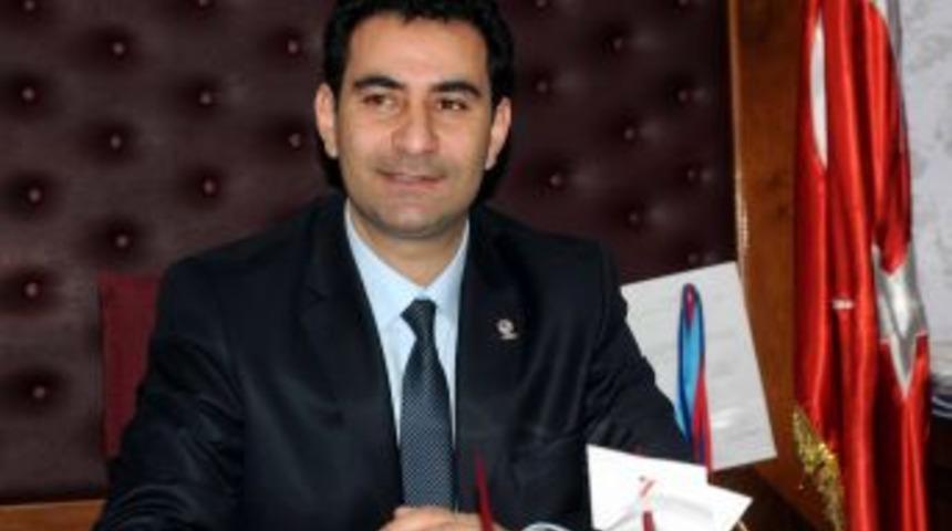 Gen&ccedil;lik ve Spor M&uuml;d&uuml;r&uuml; Umut: Lisanslı sporcu sayısını 30 bine &ccedil;ıkaracağız