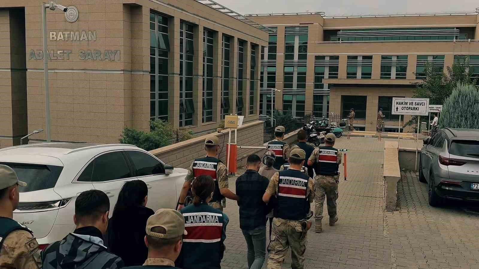 Batman merkezli yasa dışı bahis operasyonu: 80 tutuklama