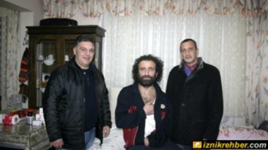 İznikli sanat&ccedil;ı taburcu oldu