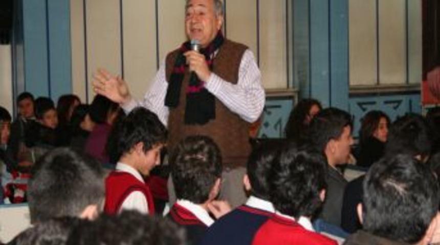 &Ccedil;evreci Orhan Kural&rsquo;a &uuml;slup tepkisi