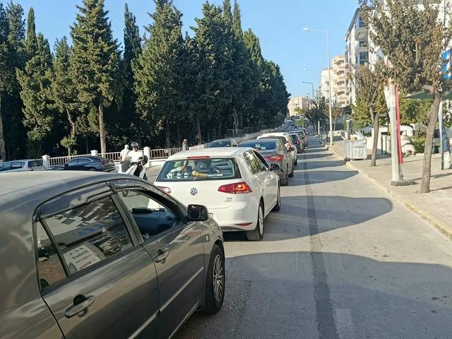 İzmir'de trafiğe kayıtlı ara&ccedil; sayısı 2 milyon 185 bin 457 oldu