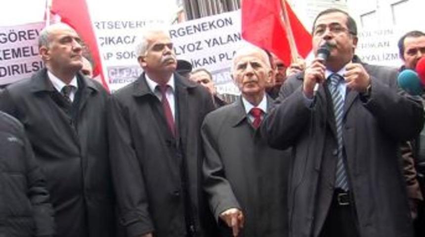 İş&ccedil;i Partisi'nden Başbuğ'a destek