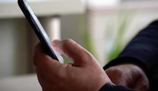 Yasa dışı bahis i&ccedil;erikli SMS operasyonu! Milyonlarca vatandaş hedef alınmış: 13 ara&ccedil; ve 3 daireye el kondu