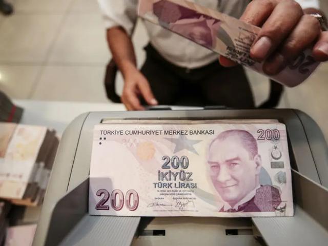 Kamu ihalelerinde SGK ve vergi borcu sınırı y&uuml;kseltildi