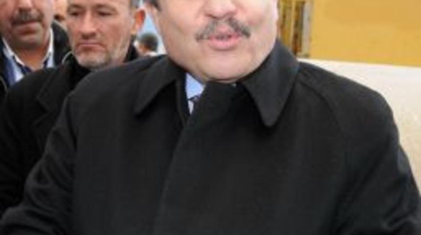 Tanrıverdi: T&uuml;rkiye'de &uuml;st&uuml;nlerin hukuku devri bitti