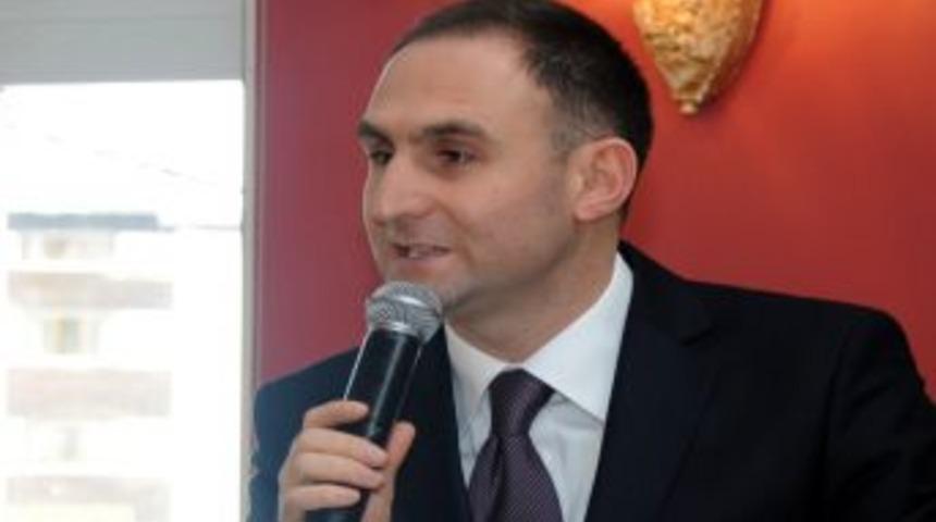 Bursasporlu sporcular, Uludağ'da madalyaları topladı