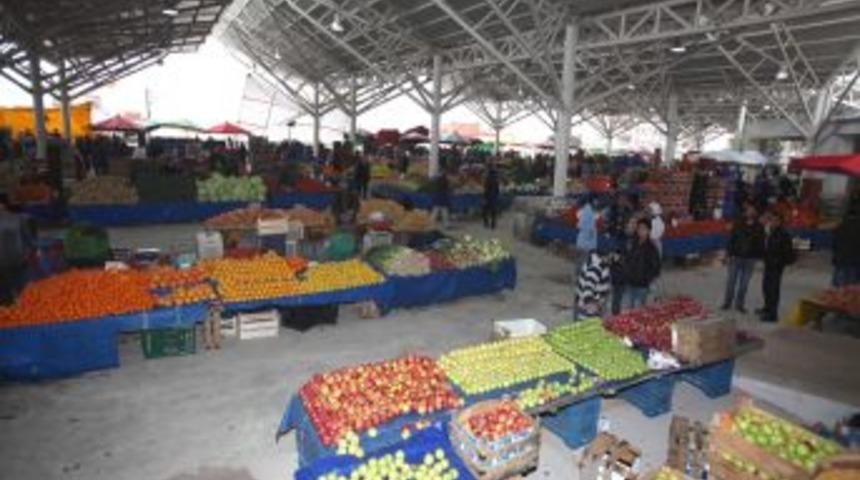 Bozyaka Kapalı Pazaryeri açıldı