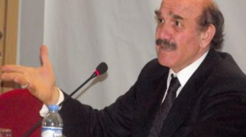 Hacım&uuml;ft&uuml;oğlu: Putperestliğin, ateizmin temelinde ilimden yoksunluk var