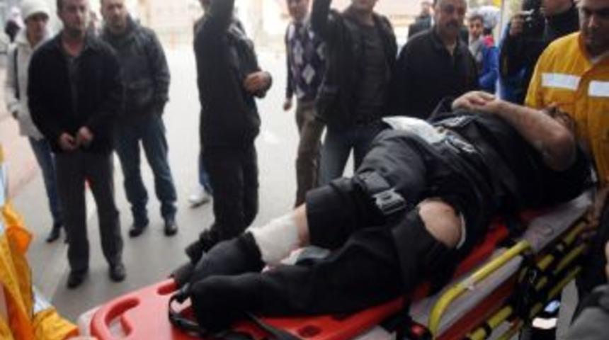 Parkta konuşurken vuruldu