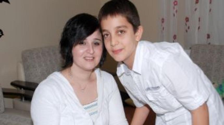 İlkokulda ge&ccedil;irdiği kazanın değiştirdiği hayatı, &ouml;dev konusu oldu