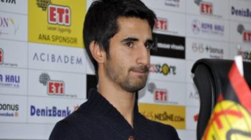 Başarılı oyuncu Alper Potuk: Fenerbah&ccedil;e ile şartlarda anlaşamadım