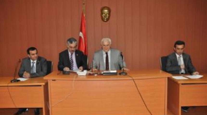 Vali &Ccedil;olak, İl Genel Meclisi'ni ziyaret etti