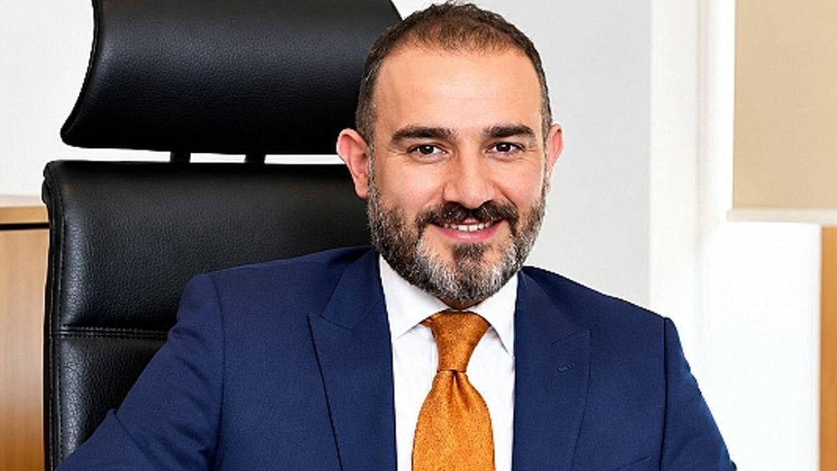 Esenyurt Belediyesine operasyonda yeni gelişme! Başkan yardımcısının annesi ve kuzeni suçüstü yakalandı, kasalardan servet çıktı 1