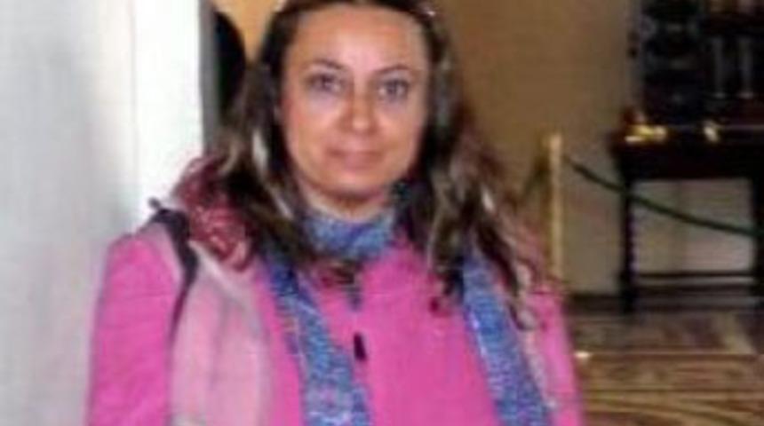 Kadın doktor villasında &ouml;ld&uuml;r&uuml;ld&uuml;