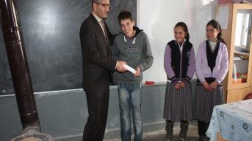 SBS&rsquo;de derece alan &ouml;ğrenciler unutulmadı