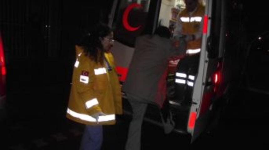 Dolmuşta başlayan k&uuml;f&uuml;rleşme kanlı bitti.