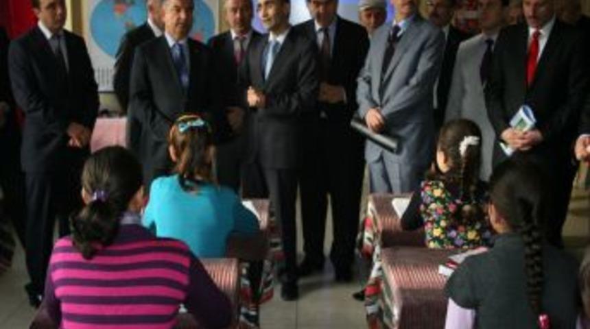 Bakan Yılmaz: Eğitimi, memleketimizin en &ouml;nemli meselesi olarak g&ouml;r&uuml;yoruz