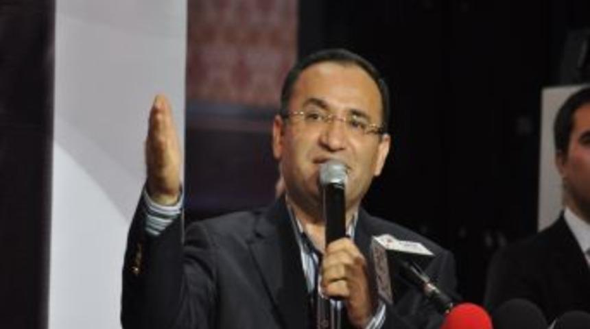 Bozdağ: Cumhurbaşkanlığı se&ccedil;imleri 2014'de olacak