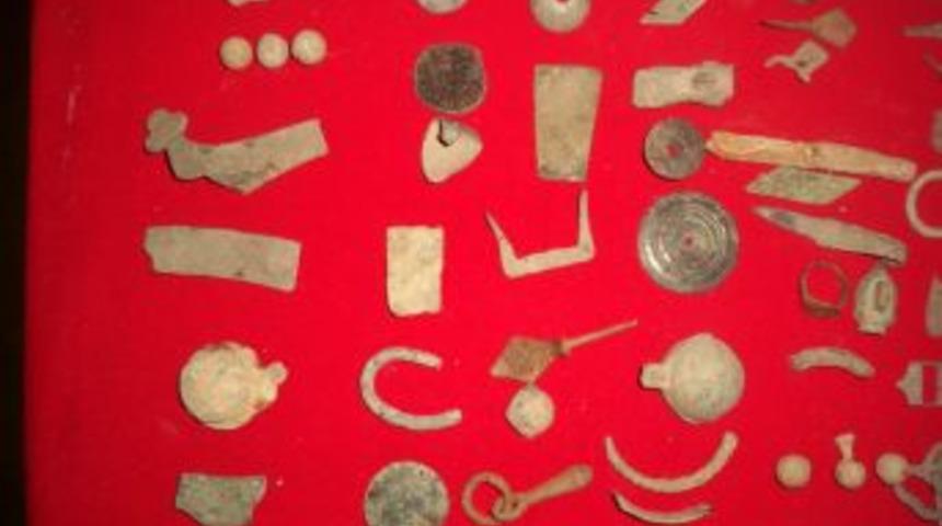 Kozan&rsquo;da 620 par&ccedil;a tarihi eser ele ge&ccedil;irildi