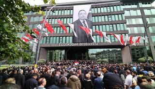 D&uuml;ndar Ziya G&uuml;ltekin son yolculuğuna uğurlanıyor!