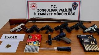 Zonguldak'ta ruhsatsız silah operasyonunda 3 şüpheli tutuklandı