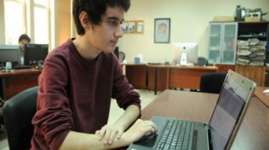 Hareketi algılayan yazılım geliştirdi, d&uuml;nya ikincisi oldu