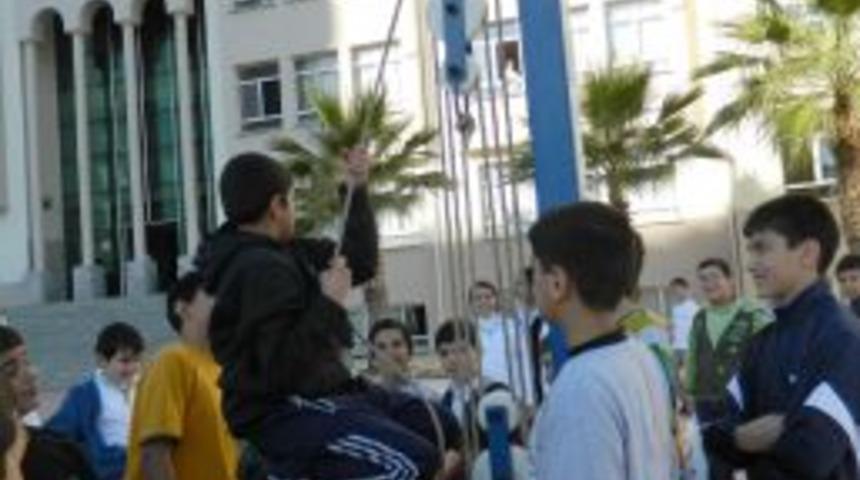 Basit makinelerde kuvvet kazancını yaşayarak öğrendiler