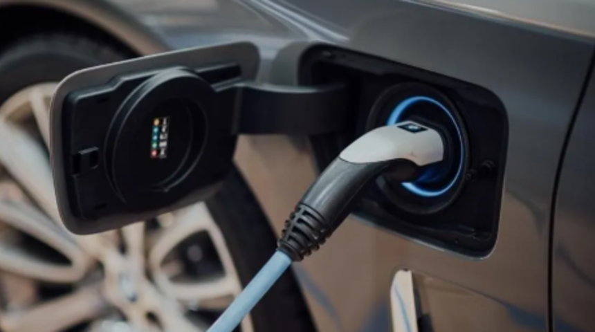 K&uuml;resel elektrikli ara&ccedil; satışları eyl&uuml;lde 2,15 milyon oldu