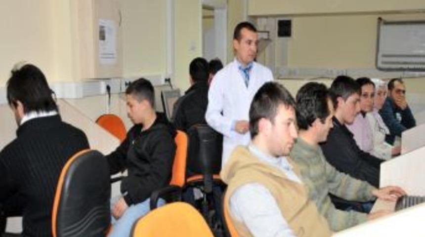 Bilgievi, yabancı uyruklu &ouml;ğrencilere de dil &ouml;ğretiyor