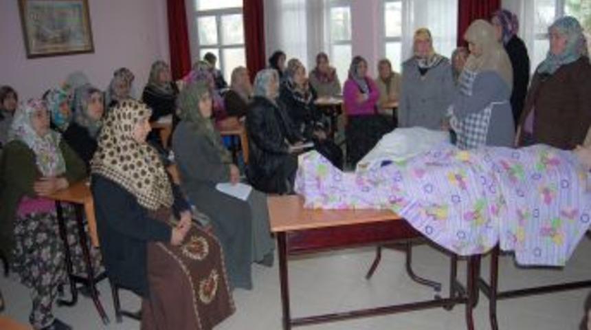 Kozan'da kadınlara cenaze yıkama kursu veriliyor
