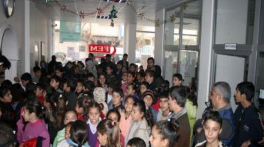 Nusaybin&rsquo;de &lsquo;İlk Adım Sınavına&rsquo; 3 bin kişi başvurdu