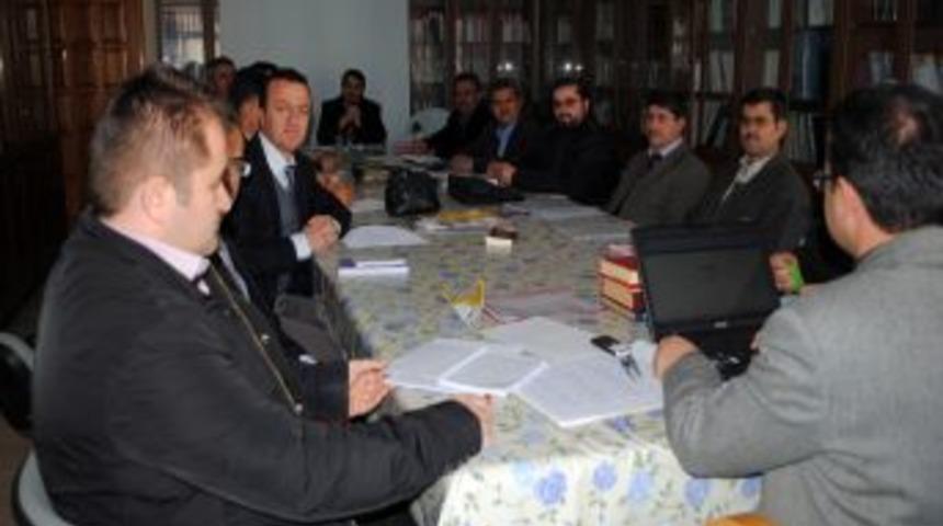 Manavgat'ta din g&ouml;revlilerine y&ouml;nelik vaaz kursu s&uuml;r&uuml;yor