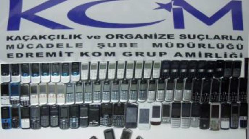 Balıkesir'de 178 adet ka&ccedil;ak cep telefonu ele ge&ccedil;irildi