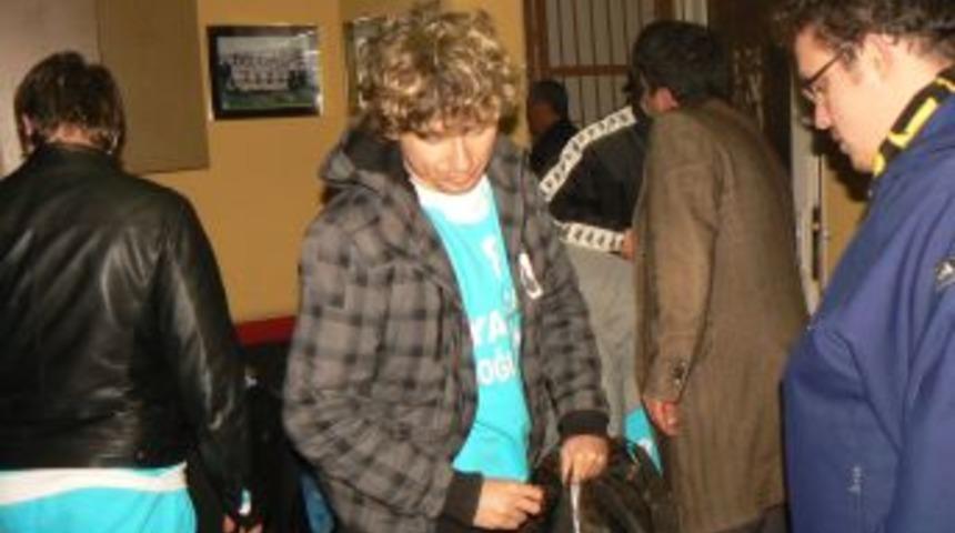 Kazazede Keşansporlular il&ccedil;eye d&ouml;nd&uuml;