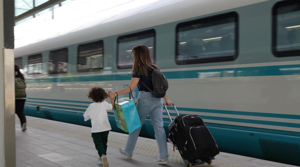 Bakan Uraloğlu duyurdu! &Uuml;cretsiz tren biletlerinde dijital d&ouml;nem 4