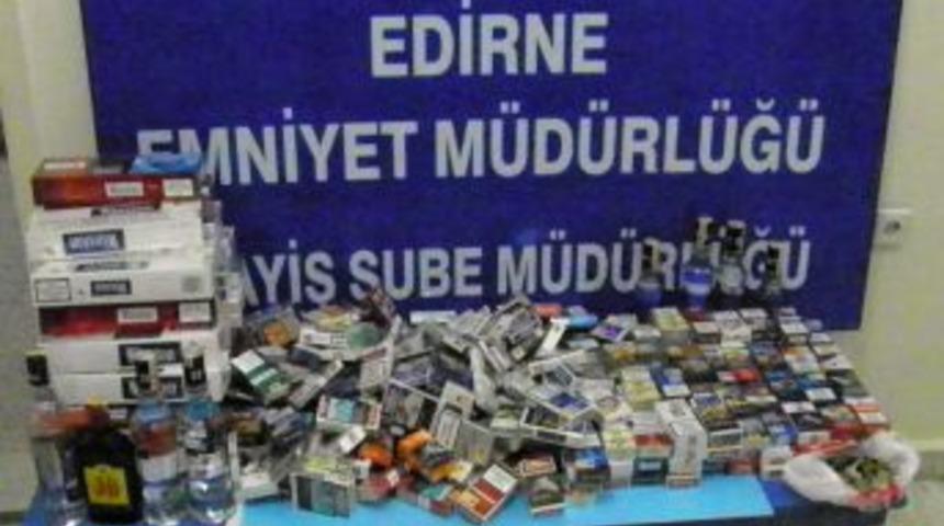 Seri market soyguncusu su&ccedil;&uuml;st&uuml; yakalandı