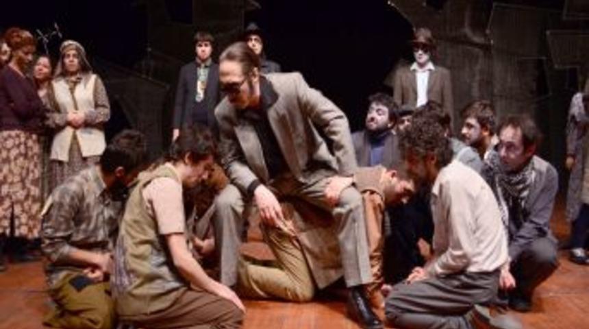 Başkent Tiyatrosu'ndan &Ouml;d&uuml;ll&uuml; M&uuml;zikal