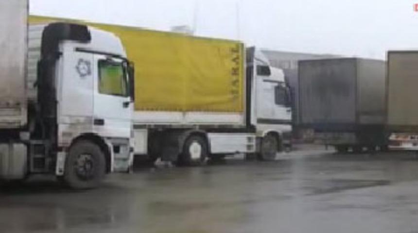 Sınırda bomba malzemesi ele geçirildi