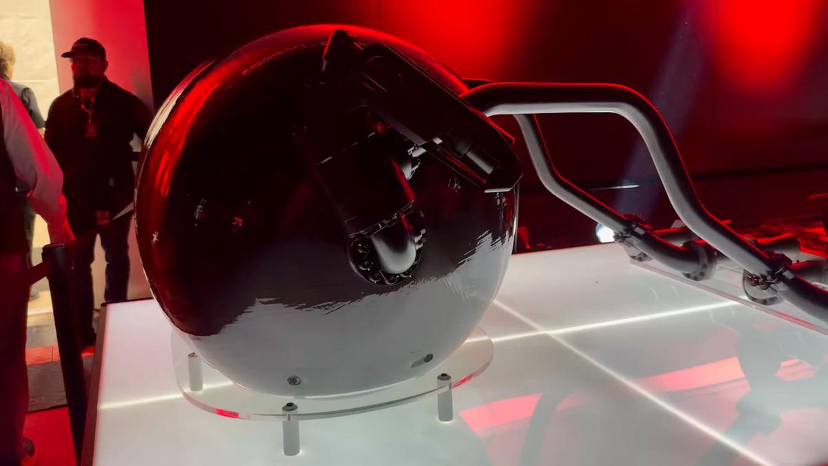 Tesla Roadster ın uçmasını sağlayan teknoloji görüntülendi: İşte o iticiler! 2