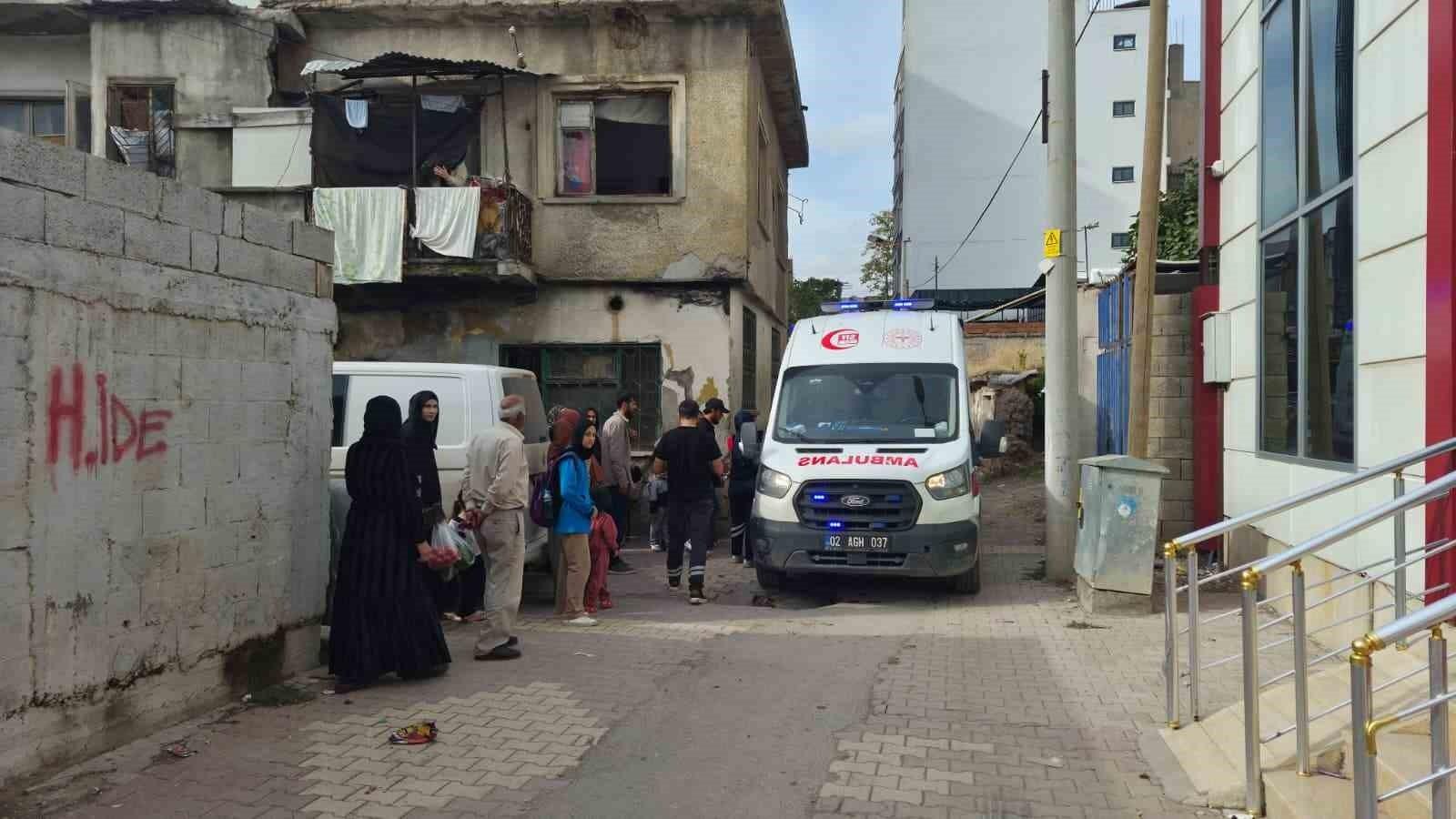 Motosiklet sürücüsü 5 yaşındaki çocuğa çarpıp kaçtı