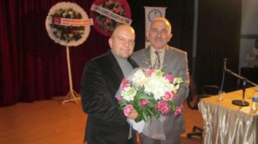 '&Ouml;mr&uuml; seferlerde ge&ccedil;en bir padişahı kadın d&uuml;şk&uuml;n&uuml; g&ouml;stermek hakarettir'