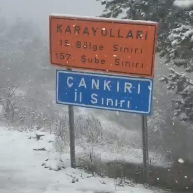 &Ccedil;ankırı&rsquo;ya mevsimin ilk karı yağdı 3