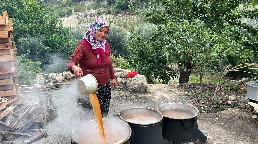 400 bin takip&ccedil;isi var! &Ccedil;ift&ccedil;i fenomen 1,4 milyon TL&rsquo;yi ne yapacağını a&ccedil;ıkladı